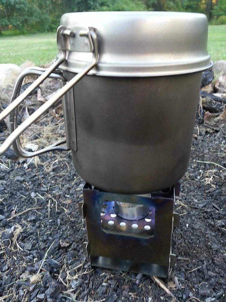 Bushcraft Essentials Bushbox Titanium Outdoor Pocket Stove 6 Bushcraft Essentials Bushbox Titanium Outdoor Pocket Stove - Image 4