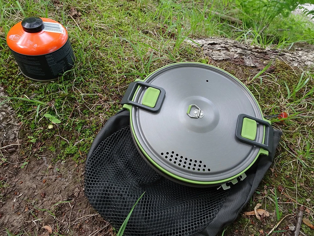 GSI Outdoors Escape HS 3L Pot + Frypan 7 GSI Outdoors Escape HS 3L Pot + Frypan - Image 5