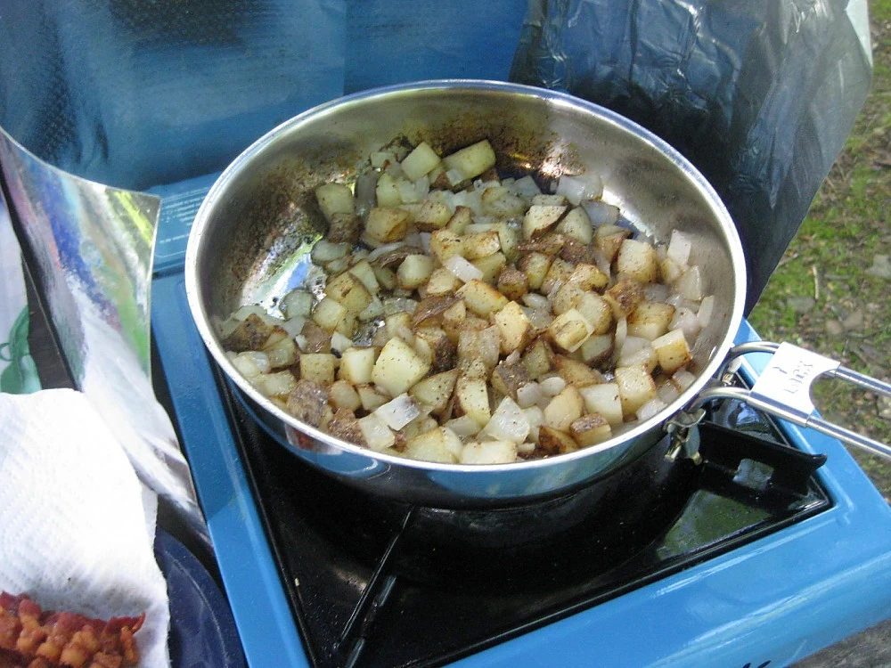 Self Reliance Outfitters Pathfinder Folding Skillet & Lid Set 4 Self Reliance Outfitters Pathfinder Folding Skillet & Lid Set - Image 2